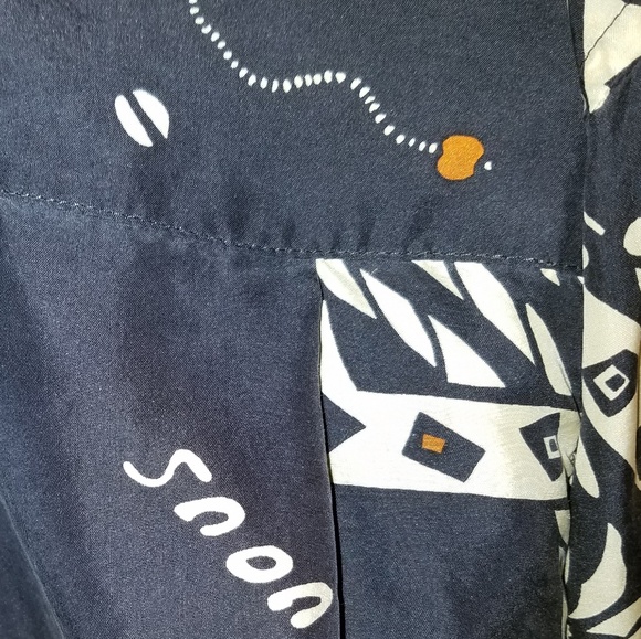 SOLD - Beautiful silk blouse in earth tones - Picture 5 of 6